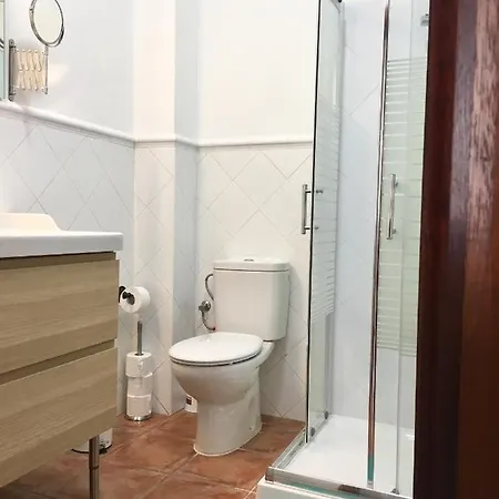 Estudio Del Pescado En El Charco Apartamento *