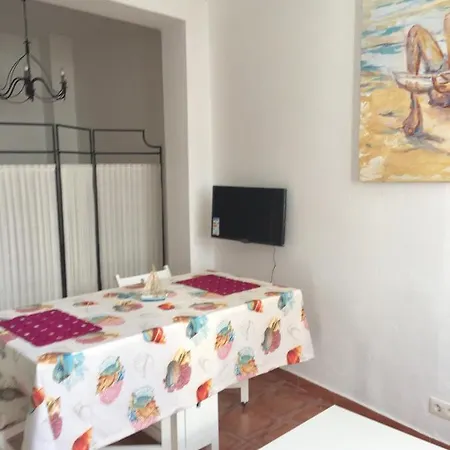 Estudio Del Pescado En El Charco Apartment *